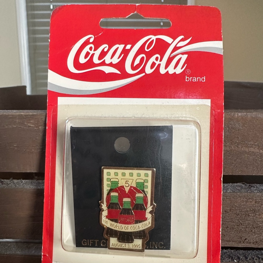 Coca Cola Olympic Coke Collectible Pin Aug 3 1995 Never Opened!